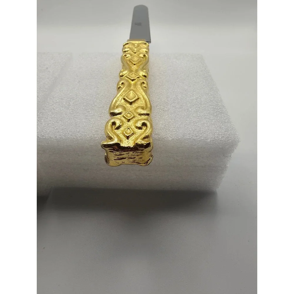 Katy Briscoe 18k Gold Plated Ornate Handle Stainless Steel Serrated Cake Knife